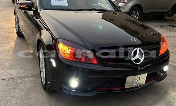Buy Used Mercedes-Benz C–Class Black Car in Abuja in Lagos State Buy Used Mercedes-Benz C–Class Black Car in Abuja in Lagos State