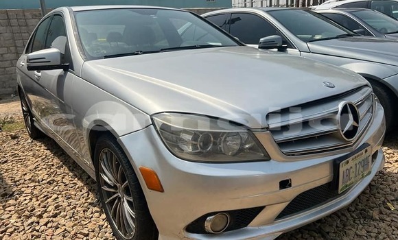 Buy Used Mercedes-Benz C–Class Silver Car in Abuja in Lagos State Buy Used Mercedes-Benz C–Class Silver Car in Abuja in Lagos State