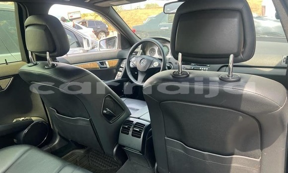 Buy Used Mercedes-Benz C–Class Silver Car in Abuja in Lagos State Buy Used Mercedes-Benz C–Class Silver Car in Abuja in Lagos State