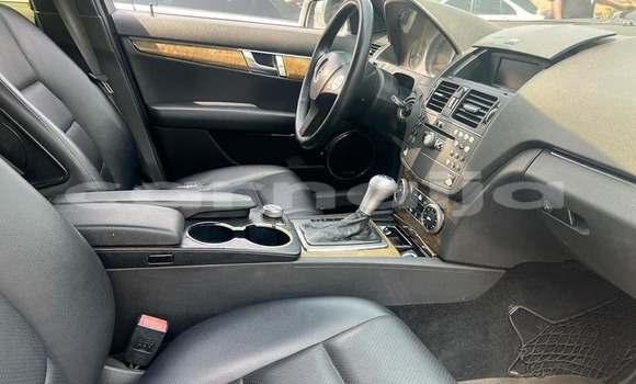 Buy Used Mercedes-Benz C–Class Silver Car in Abuja in Lagos State Buy Used Mercedes-Benz C–Class Silver Car in Abuja in Lagos State
