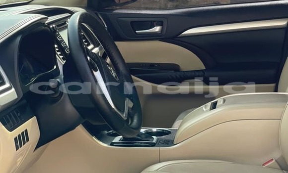 Buy Used Toyota Highlander Green Car in Abuja in Lagos State Buy Used Toyota Highlander Green Car in Abuja in Lagos State