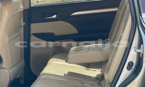 Buy Used Toyota Highlander Green Car in Abuja in Lagos State Buy Used Toyota Highlander Green Car in Abuja in Lagos State