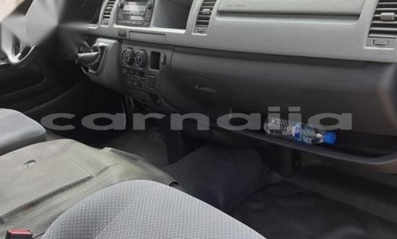 Acheter Import Voiture Toyota Hiace Blanc à Kano, État de Kano Acheter Import Voiture Toyota Hiace Blanc à Kano, État de Kano