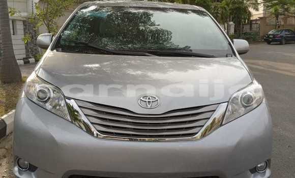 Acheter Occasion Voiture Toyota Sienna Gris à Lagos, État de Lagos Acheter Occasion Voiture Toyota Sienna Gris à Lagos, État de Lagos