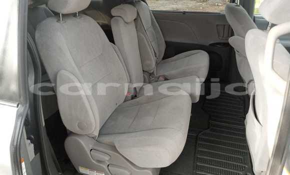 Acheter Occasion Voiture Toyota Sienna Gris à Lagos, État de Lagos Acheter Occasion Voiture Toyota Sienna Gris à Lagos, État de Lagos
