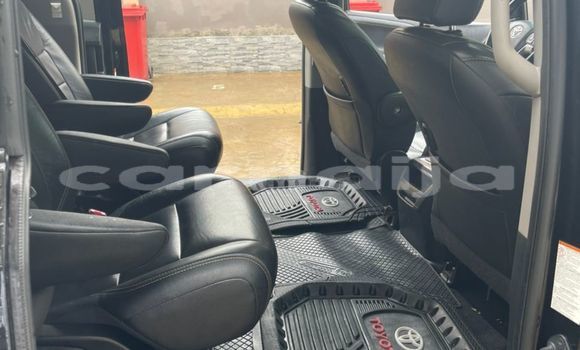 Acheter Occasion Voiture Toyota Sienna Noir à Lagos, État de Lagos Acheter Occasion Voiture Toyota Sienna Noir à Lagos, État de Lagos