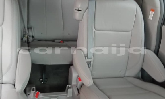 Acheter Occasion Voiture Toyota Sienna Noir à Lagos, État de Lagos Acheter Occasion Voiture Toyota Sienna Noir à Lagos, État de Lagos