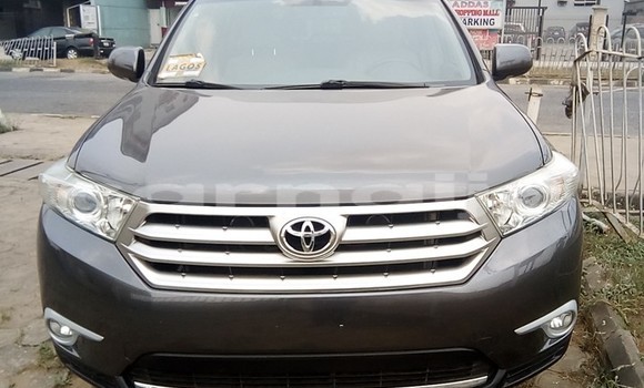 Acheter Occasion Voiture Toyota Highlander Noir à Lagos, État de Lagos Acheter Occasion Voiture Toyota Highlander Noir à Lagos, État de Lagos