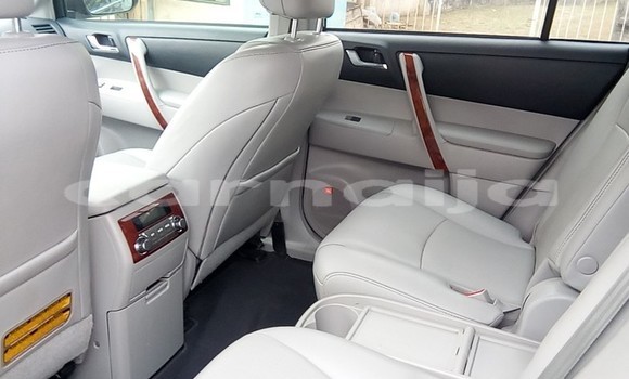 Acheter Occasion Voiture Toyota Highlander Noir à Lagos, État de Lagos Acheter Occasion Voiture Toyota Highlander Noir à Lagos, État de Lagos