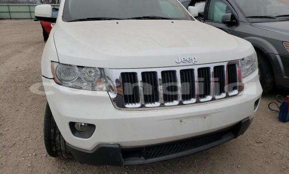 Buy New Jeep Grand Cherokee White Car in Badagry in Lagos State Buy New Jeep Grand Cherokee White Car in Badagry in Lagos State