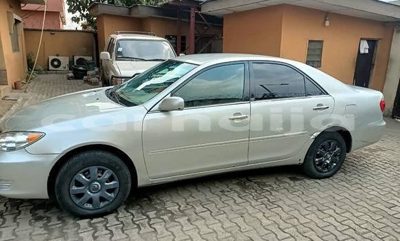 Acheter Occasion Voiture Toyota Camry Gris à Lagos, État de Lagos Acheter Occasion Voiture Toyota Camry Gris à Lagos, État de Lagos
