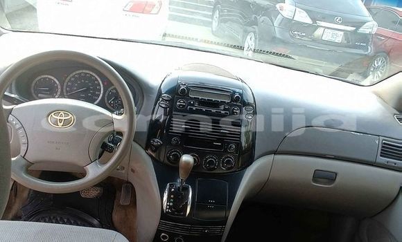 Acheter Occasion Voiture Toyota Sienna Noir à Lagos, État de Lagos Acheter Occasion Voiture Toyota Sienna Noir à Lagos, État de Lagos