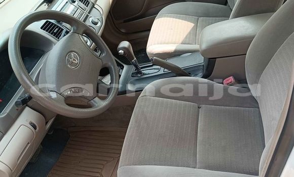 Acheter Occasion Voiture Toyota Camry Blanc à Lagos, État de Lagos Acheter Occasion Voiture Toyota Camry Blanc à Lagos, État de Lagos