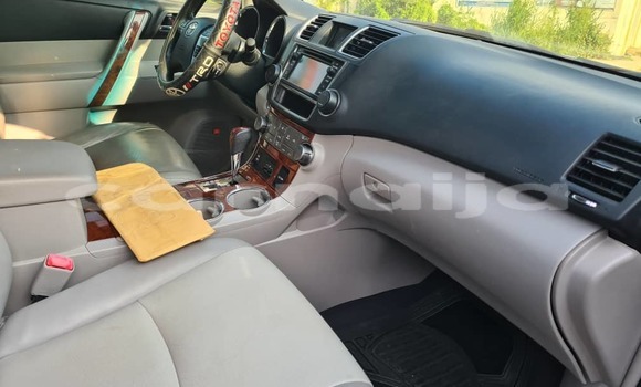 Acheter Occasion Voiture Toyota Highlander Gris à Lagos, État de Lagos Acheter Occasion Voiture Toyota Highlander Gris à Lagos, État de Lagos