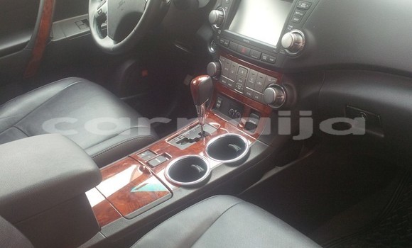 Acheter Occasion Voiture Toyota Highlander Noir à Lagos, État de Lagos Acheter Occasion Voiture Toyota Highlander Noir à Lagos, État de Lagos