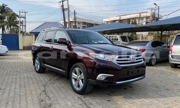 Acheter Occasion Voiture Toyota Highlander Rouge à Lagos, État de Lagos