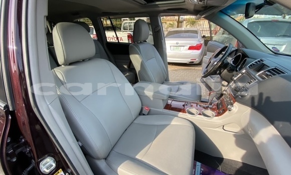 Acheter Occasion Voiture Toyota Highlander Rouge à Lagos, État de Lagos Acheter Occasion Voiture Toyota Highlander Rouge à Lagos, État de Lagos