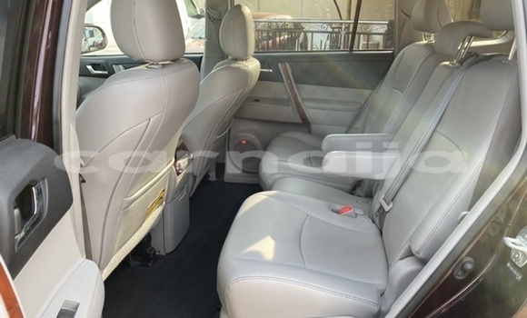 Acheter Occasion Voiture Toyota Highlander Rouge à Lagos, État de Lagos Acheter Occasion Voiture Toyota Highlander Rouge à Lagos, État de Lagos