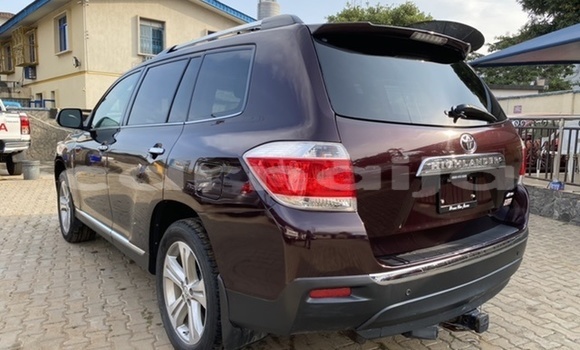 Acheter Occasion Voiture Toyota Highlander Rouge à Lagos, État de Lagos Acheter Occasion Voiture Toyota Highlander Rouge à Lagos, État de Lagos