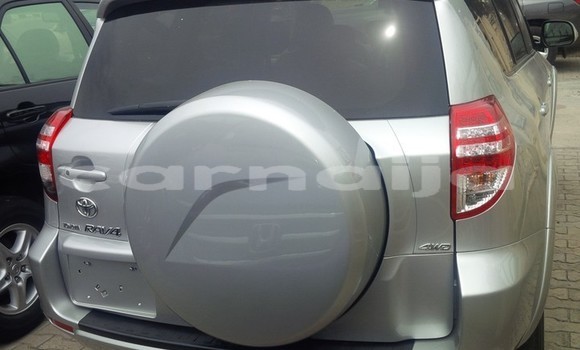 Acheter Occasion Voiture Toyota RAV4 Gris à Lagos, État de Lagos Acheter Occasion Voiture Toyota RAV4 Gris à Lagos, État de Lagos
