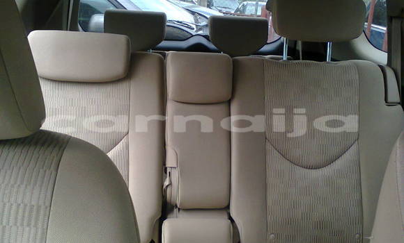 Acheter Occasion Voiture Toyota RAV4 Rouge à Lagos, État de Lagos Acheter Occasion Voiture Toyota RAV4 Rouge à Lagos, État de Lagos