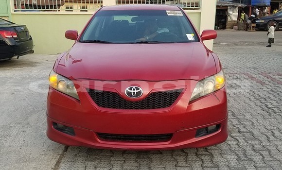 Acheter Occasion Voiture Toyota Camry Rouge à Abigi, État d'Ogun