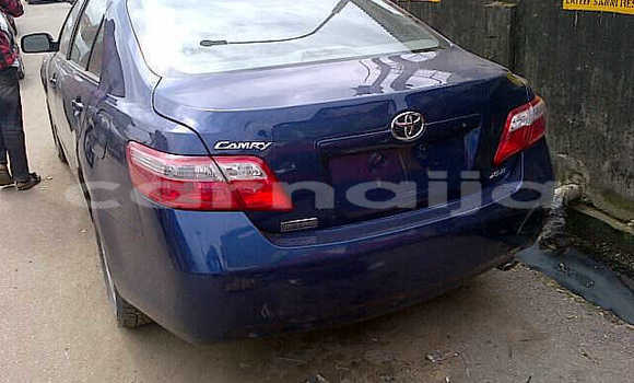Acheter Occasion Voiture Toyota Camry Bleu à Lagos, État de Lagos Acheter Occasion Voiture Toyota Camry Bleu à Lagos, État de Lagos