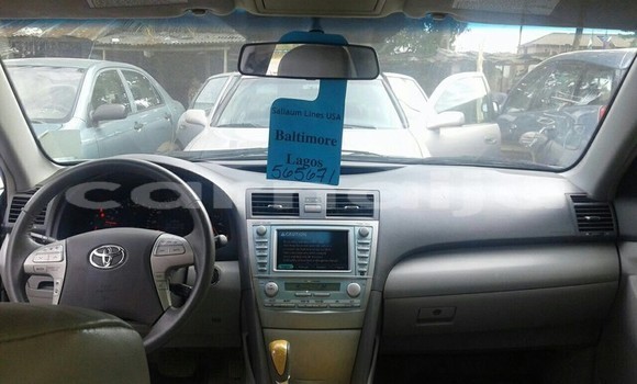 Acheter Occasion Voiture Toyota Camry Beige à Abuja, État de Lagos Acheter Occasion Voiture Toyota Camry Beige à Abuja, État de Lagos