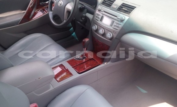 Buy Used Toyota Camry White Car in Abuja in Lagos State Buy Used Toyota Camry White Car in Abuja in Lagos State