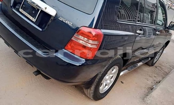 Buy Used Toyota Highlander Blue Car in Lagos in Lagos State Buy Used Toyota Highlander Blue Car in Lagos in Lagos State