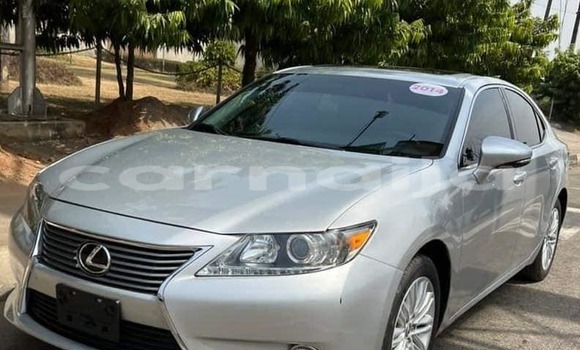 Acheter Occasion Voiture Lexus ES Gris à Lagos, État de Lagos Acheter Occasion Voiture Lexus ES Gris à Lagos, État de Lagos