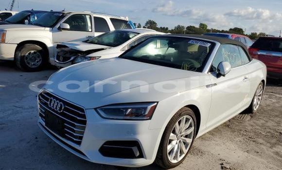 Acheter Neuf Voiture Audi A5 Blanc à Badagry, État de Lagos Acheter Neuf Voiture Audi A5 Blanc à Badagry, État de Lagos