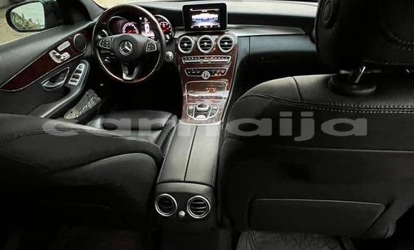 Acheter Occasion Voiture Mercedes-Benz C–Class Noir à Lagos, État de Lagos Acheter Occasion Voiture Mercedes-Benz C–Class Noir à Lagos, État de Lagos