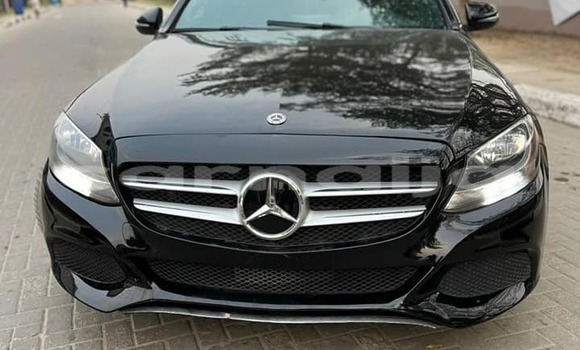 Acheter Occasion Voiture Mercedes-Benz C–Class Noir à Lagos, État de Lagos Acheter Occasion Voiture Mercedes-Benz C–Class Noir à Lagos, État de Lagos