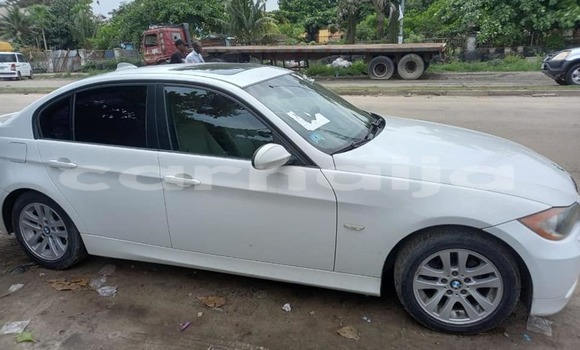 Acheter Occasion Voiture BMW 3–Series Blanc à Lagos, État de Lagos Acheter Occasion Voiture BMW 3–Series Blanc à Lagos, État de Lagos