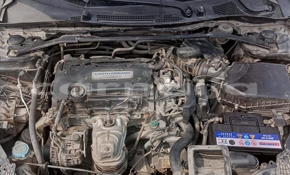 Acheter Occasion Voiture Honda Accord Blanc à Lagos, État de Lagos Acheter Occasion Voiture Honda Accord Blanc à Lagos, État de Lagos