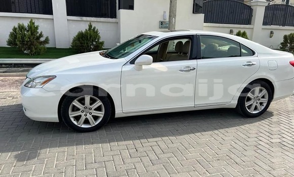 Buy Used Lexus ES White Car in Lagos in Lagos State Buy Used Lexus ES White Car in Lagos in Lagos State