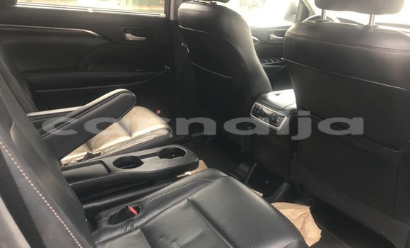 Acheter Occasion Voiture Toyota Highlander Noir à Abaji, Territoire de la capitale fédérale Acheter Occasion Voiture Toyota Highlander Noir à Abaji, Territoire de la capitale fédérale