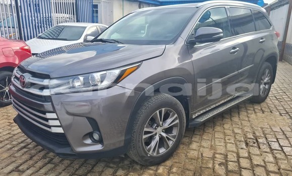 Acheter Occasion Voiture Toyota Highlander Noir à Abuja, État de Lagos Acheter Occasion Voiture Toyota Highlander Noir à Abuja, État de Lagos