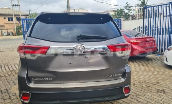 Acheter Occasion Voiture Toyota Highlander Noir à Abuja, État de Lagos Acheter Occasion Voiture Toyota Highlander Noir à Abuja, État de Lagos