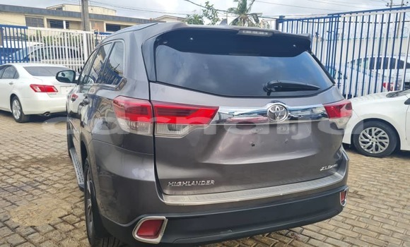 Acheter Occasion Voiture Toyota Highlander Noir à Abuja, État de Lagos Acheter Occasion Voiture Toyota Highlander Noir à Abuja, État de Lagos