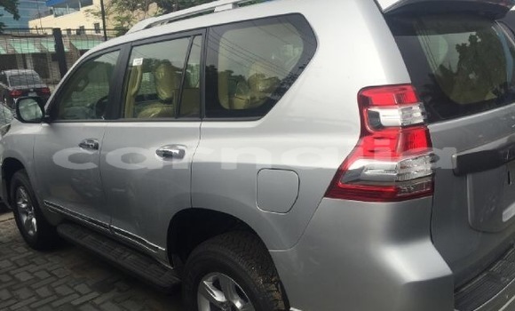 Acheter Occasion Voiture Toyota Prado Gris à Abuja, État de Lagos Acheter Occasion Voiture Toyota Prado Gris à Abuja, État de Lagos