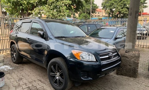 Acheter Occasion Voiture Toyota RAV4 Noir à Abuja, État de Lagos
