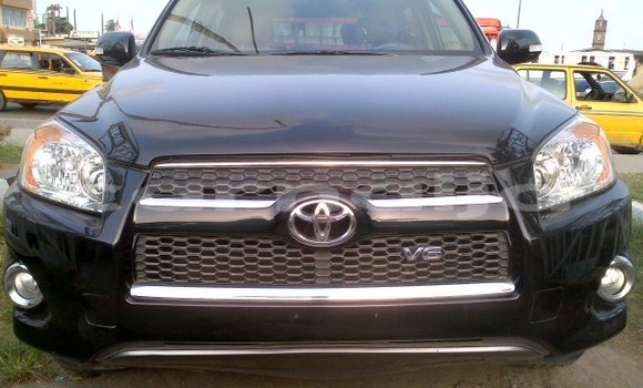 Acheter Occasion Voiture Toyota RAV4 Noir à Abuja, État de Lagos Acheter Occasion Voiture Toyota RAV4 Noir à Abuja, État de Lagos