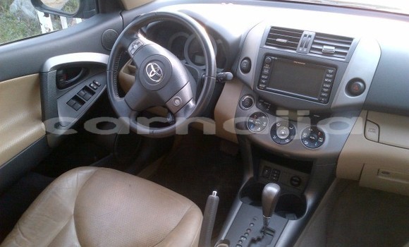 Acheter Occasion Voiture Toyota RAV4 Noir à Abuja, État de Lagos Acheter Occasion Voiture Toyota RAV4 Noir à Abuja, État de Lagos