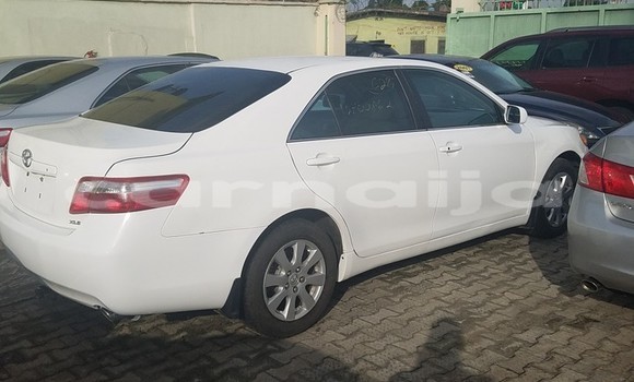 Acheter Occasion Voiture Toyota Camry Blanc à Abuja, État de Lagos Acheter Occasion Voiture Toyota Camry Blanc à Abuja, État de Lagos