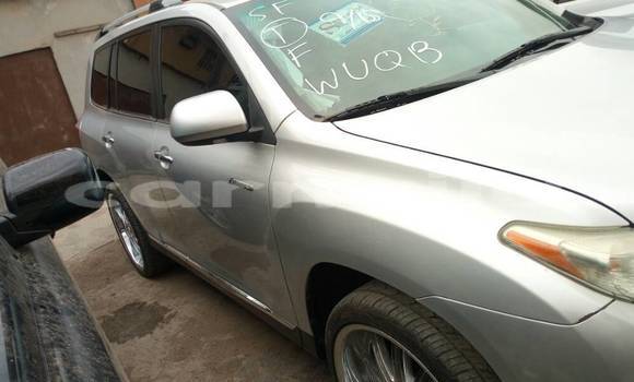 Buy Used Toyota Highlander Silver Car in Abuja in Lagos State Buy Used Toyota Highlander Silver Car in Abuja in Lagos State