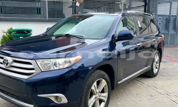 Buy Used Toyota Highlander Blue Car in Abuja in Lagos State Buy Used Toyota Highlander Blue Car in Abuja in Lagos State