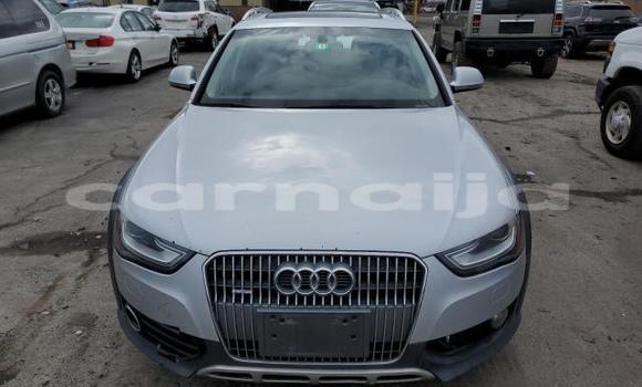 Acheter Neuf Voiture Audi A4 allroad Gris à Badagry, État de Lagos Acheter Neuf Voiture Audi A4 allroad Gris à Badagry, État de Lagos