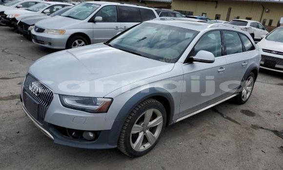 Acheter Neuf Voiture Audi A4 allroad Gris à Badagry, État de Lagos Acheter Neuf Voiture Audi A4 allroad Gris à Badagry, État de Lagos